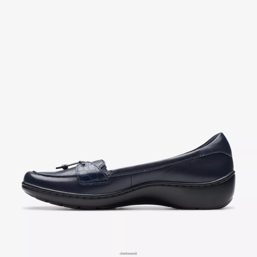 XFL6JJ293 mereväe nahk Clarks cora haley