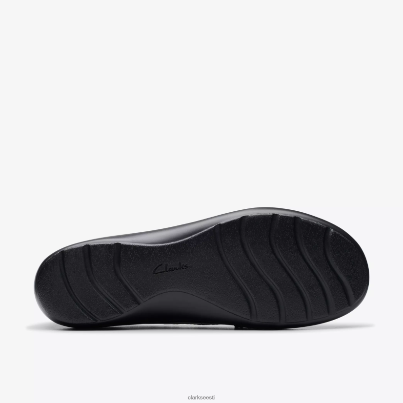XFL6JJ294 must nahk Clarks cora haley