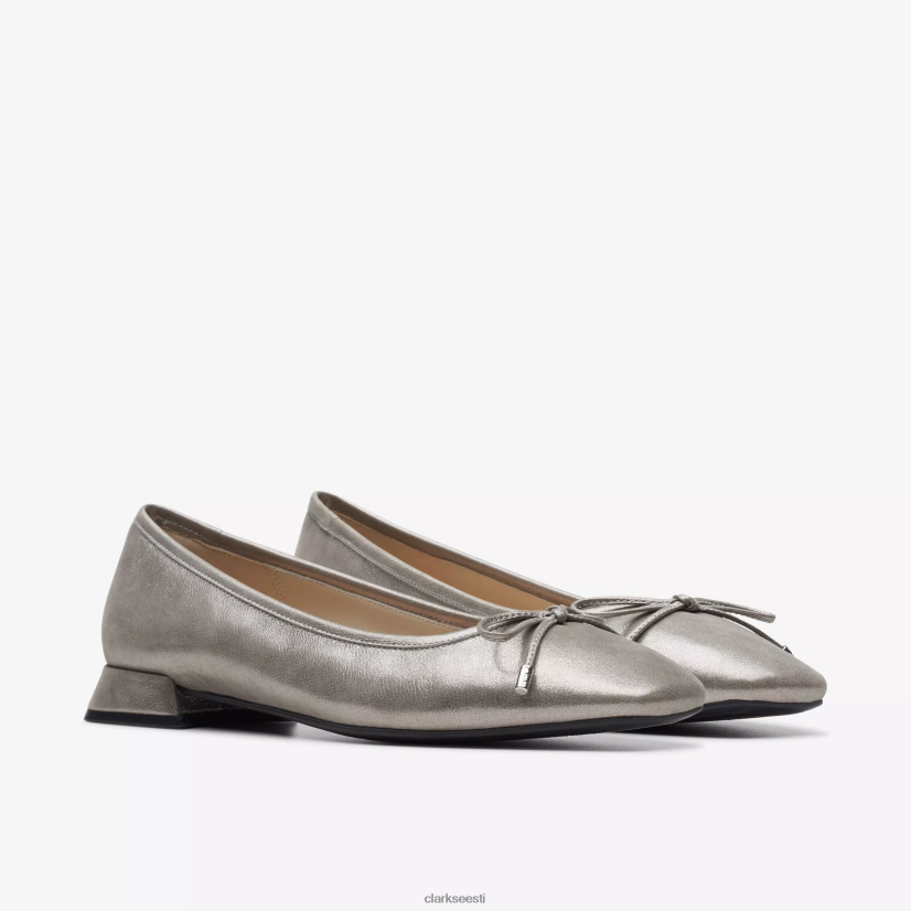 XFL6JJ303 metallist nahk Clarks ubree 15 samm